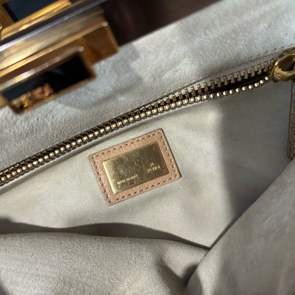 Fendi Peekaboo Medium Handbag with Strap & Dustbag - Picture 14 of 16